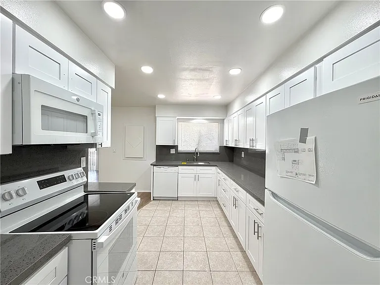 28880 Amersfoot Way — Photo 16
