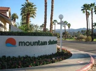 1950 Lawrence Crossley Rd APT 2, Palm Springs, CA 92264