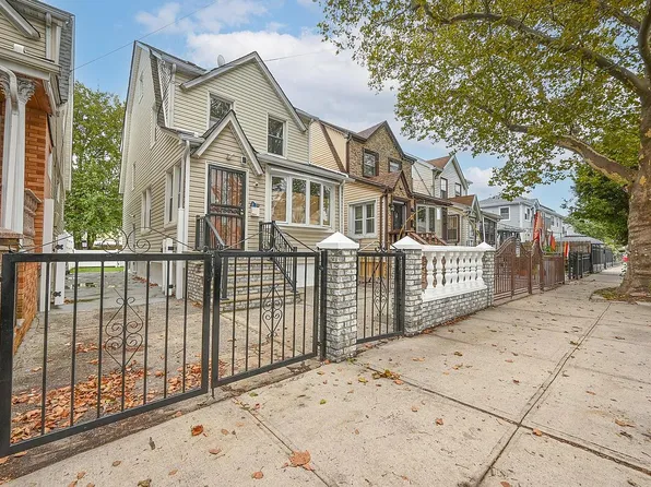 11616 130th St, South Ozone Park, NY 11420