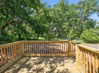 15600 Kay Ave, Belton, MO 64012