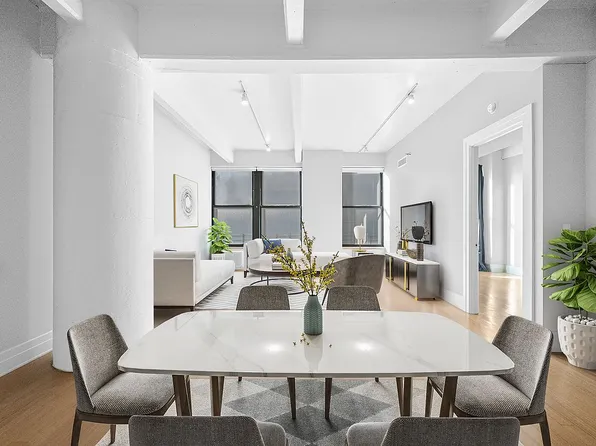70 Washington St APT 3I, Brooklyn, NY 11201