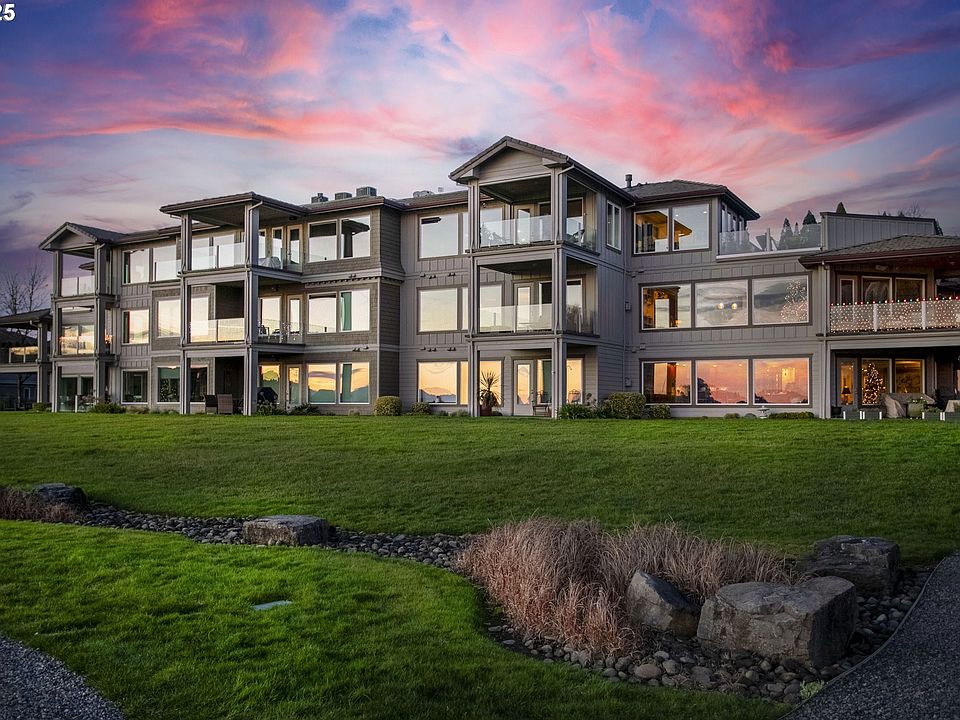 1st image of 5525 SE Scenic Ln Unit 301