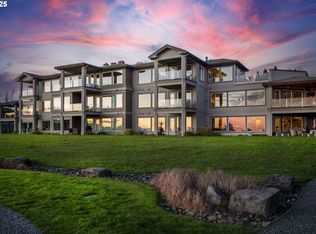 5525 SE Scenic Ln Unit 301, Vancouver, WA