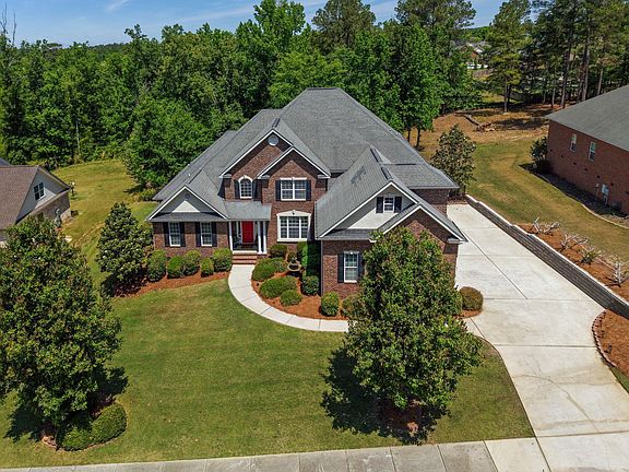 5th image of 704 Spotswood Drive