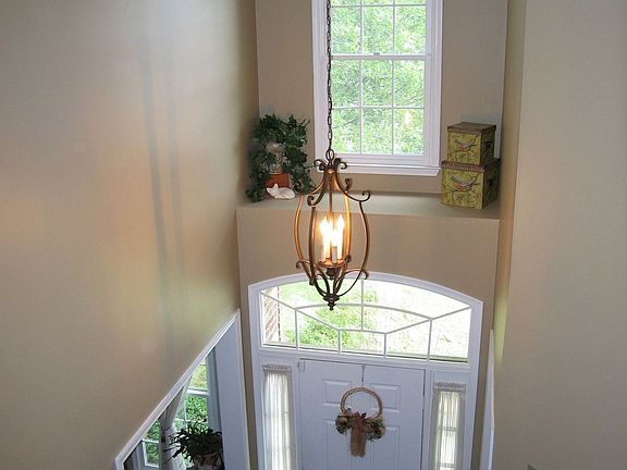 2 Story Foyer