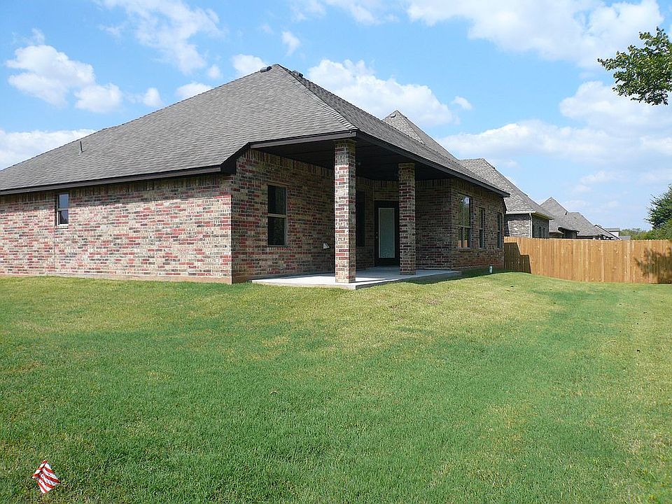 2252 Timber Crossing, Yukon, OK 73099 Zillow