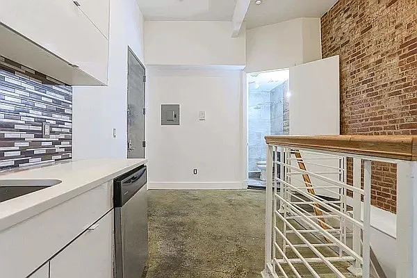 Rented by Rentopia | media 10