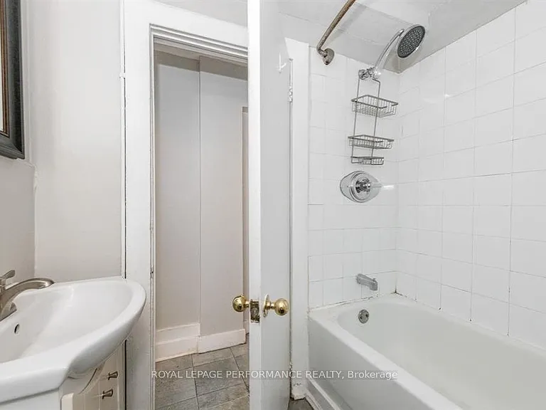 721 Cooper St #B — Photo 8