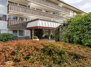 964 Heywood Ave #312, Victoria, BC V8V2Y5