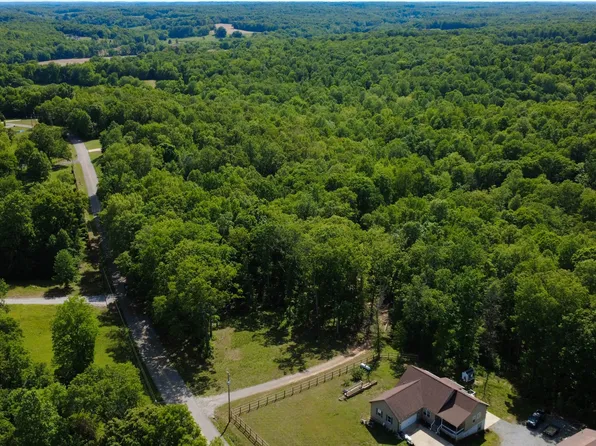 0 Akin Rd, Cunningham, TN 37052