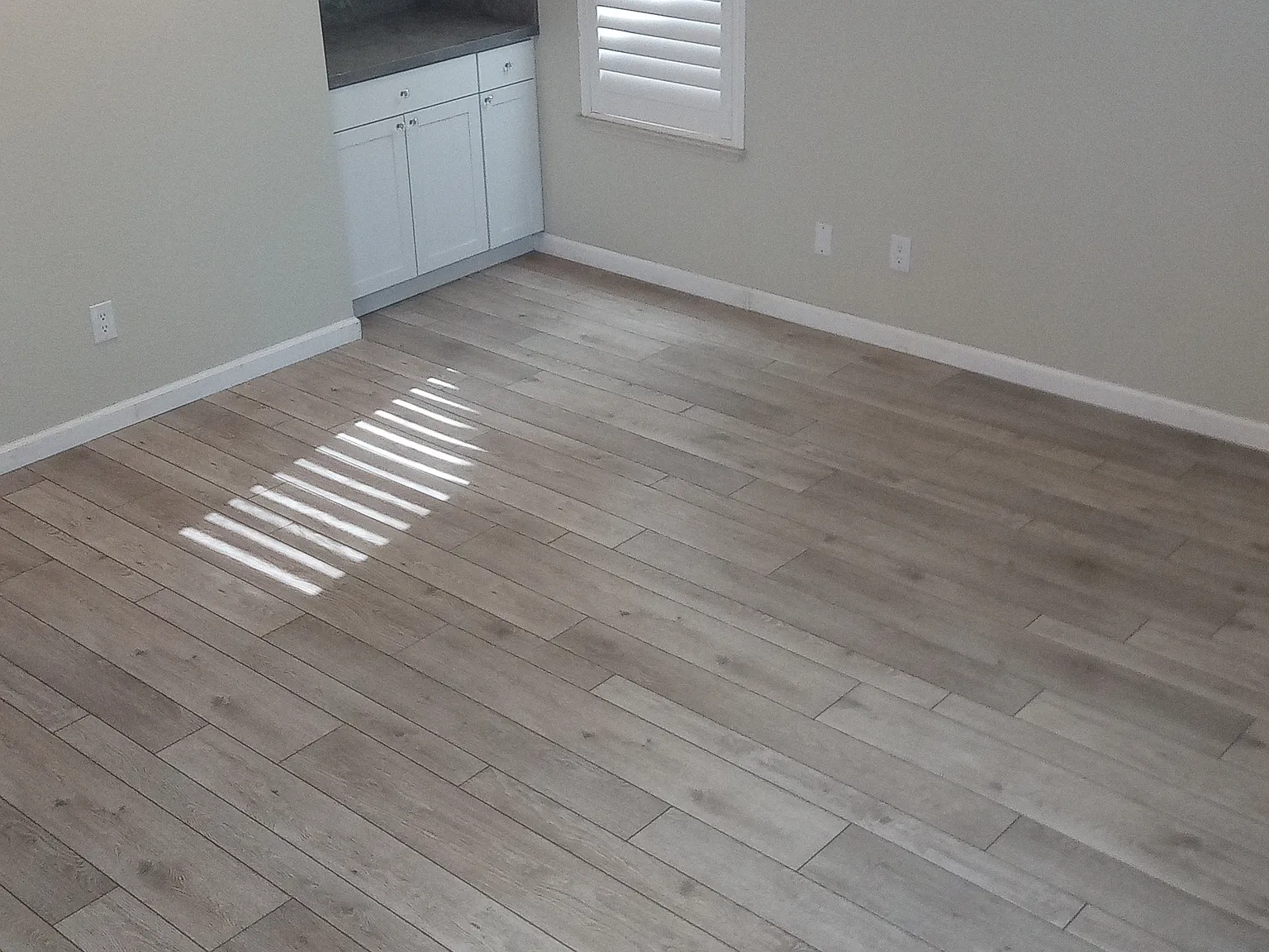 4 bed, 2152 sqft, $4,000 — Photo 4