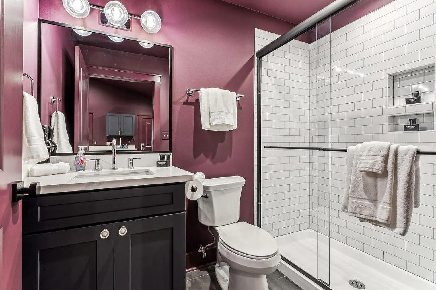 Studio, 1.0 bath, 430 sqft, $3,263 — Photo 3