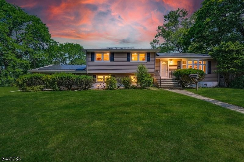 1st image of 19 Lawrence Rd