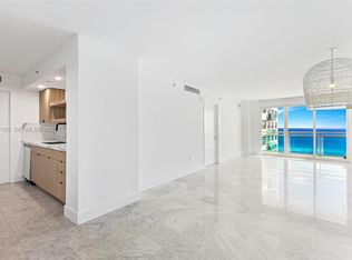 The Collins Condo, Miami Beach, FL 33141