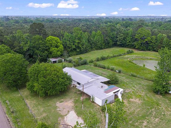 3rd image of 452 County Road 336