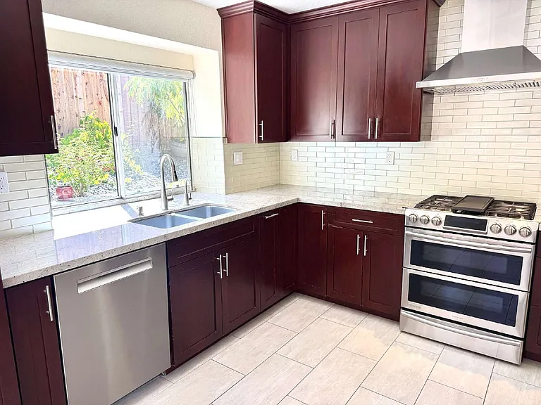 3281 Falerno Way — Photo 21