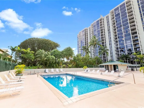 322 Aoloa St APT 208, Kailua, HI 96734