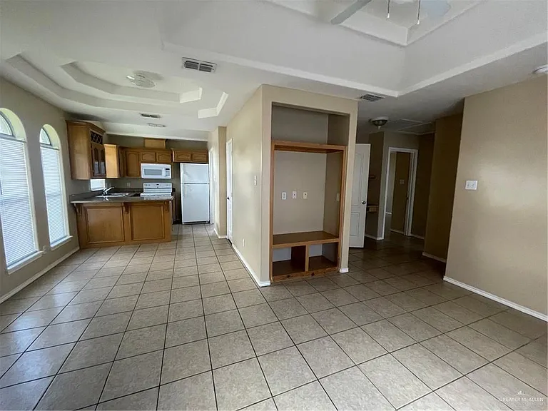1916 Upland Dr #1 — Photo 9