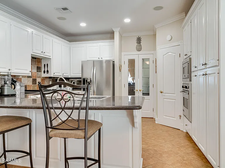 102 Bear Creek Ct — Photo 11