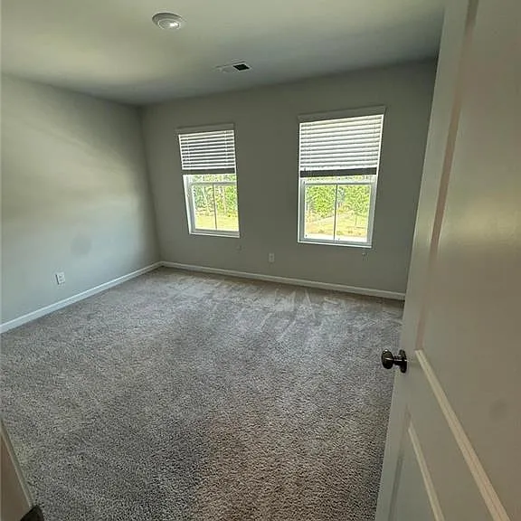 5223 Canberra Dr — Photo 9