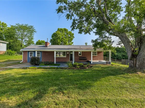 8456 Ora Ln, Middletown, OH 45042