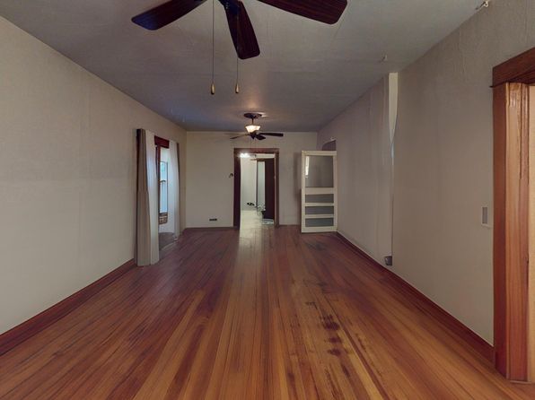 204 S 1st Ave, Rembrandt, IA 50576