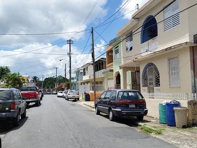 2nd image of 266 Calle Luis Lozada