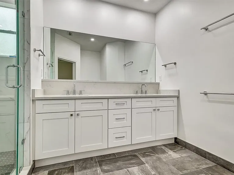 8169 Stone Leaf Ln — Photo 16