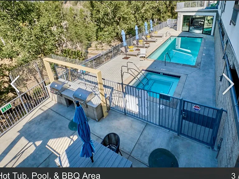 Arroyo LA Designer Studio Community Living — Photo 27