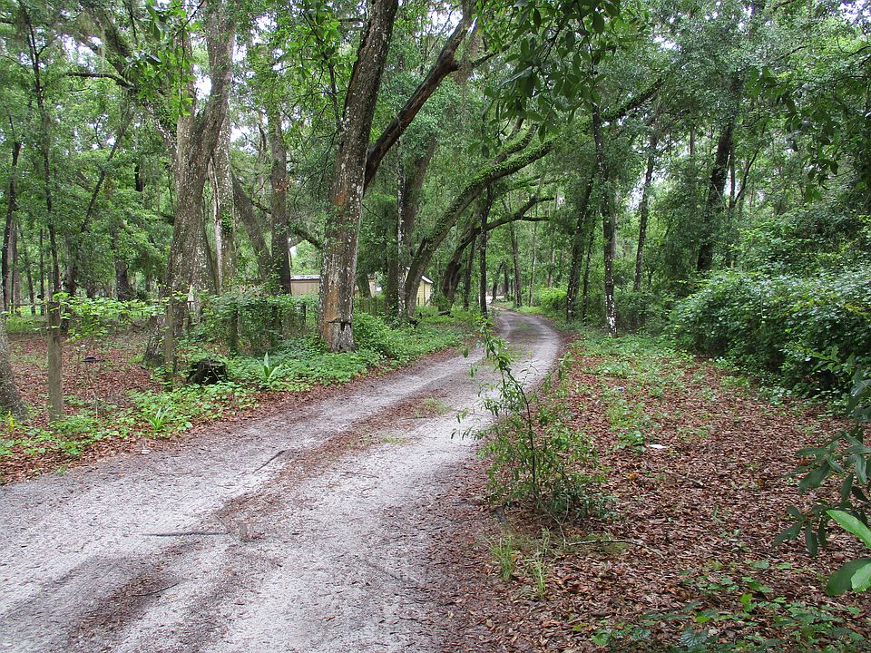 private rd from CR 1474
