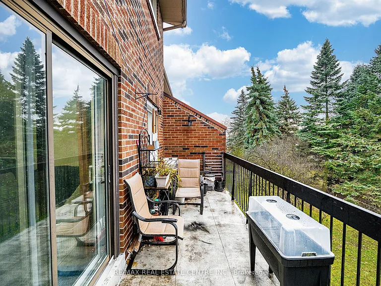 49 Rhonda Rd #121 — Photo 43