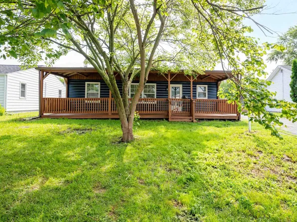 2702 S Sycamore Ave, Muncie, IN 47302