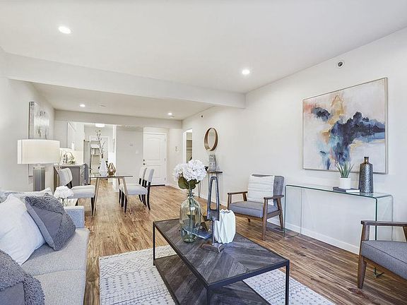 5th image of 3706 Fairfax Way