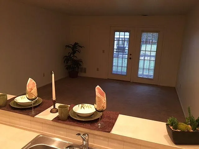 The Wellington House — Photo 6