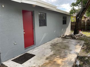 429 NW 15th Ter, Fort Lauderdale, FL 33311