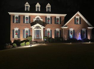 5713 Revington Dr, Peachtree Corners, GA 30092