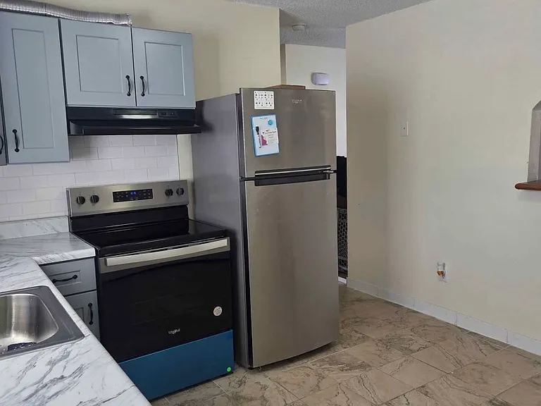 20 Narragansett Blvd — Photo 10
