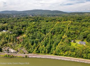 76 Bellevue Rd, Highland, NY 12528