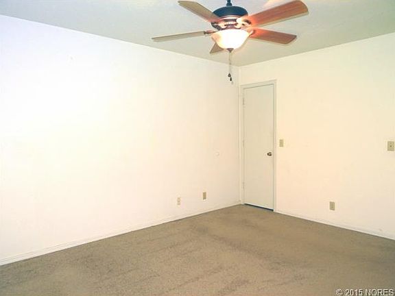 4th image of 8307 N 123rd East Ave
