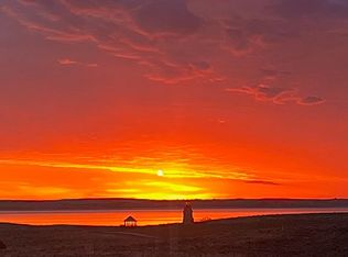 5 Dunes Pkwy, Brule, NE 69127