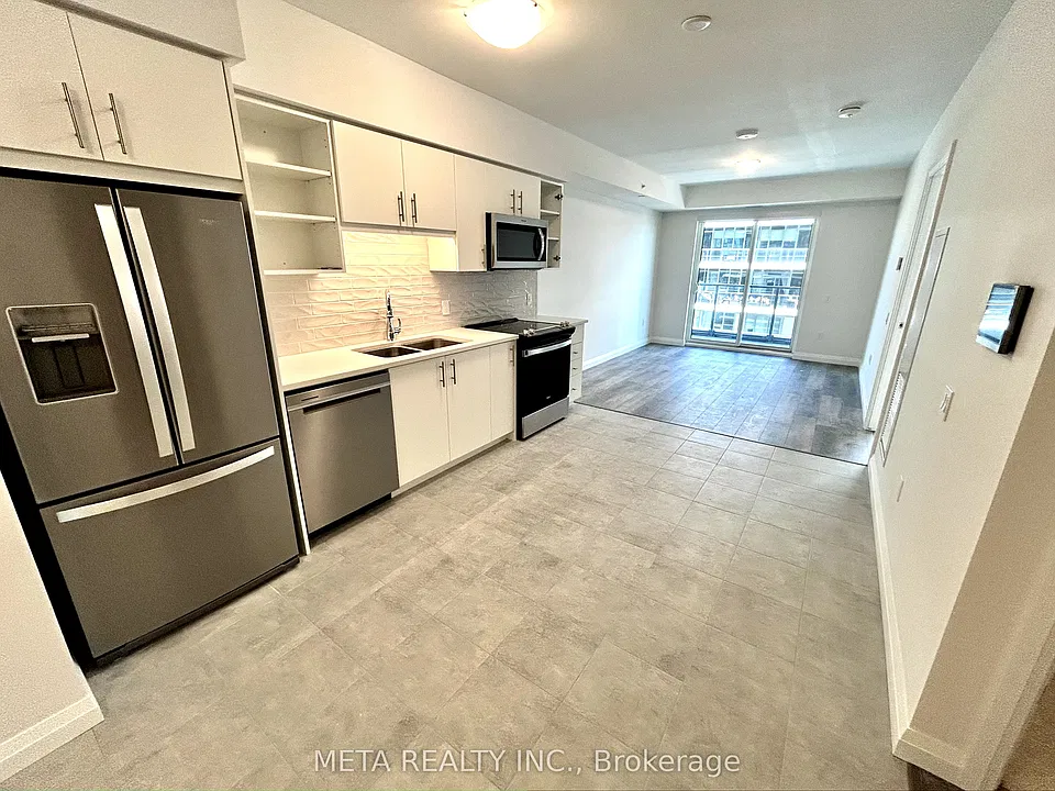 93 Arthur St S #811