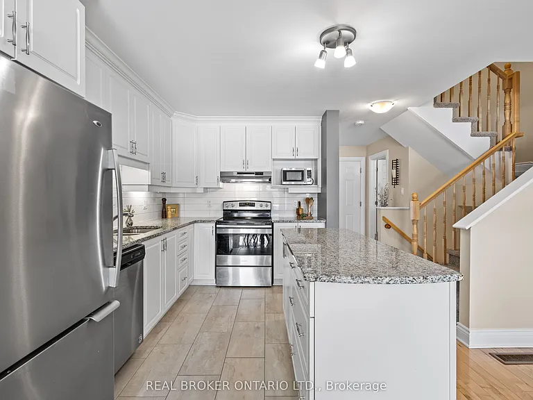 336 Twilight Ave — Photo 10