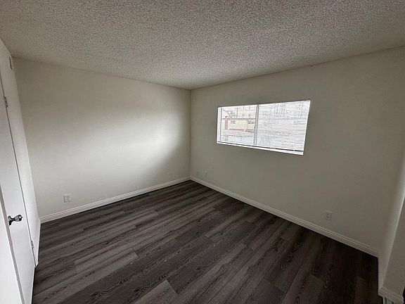 5th image of 7871 Macdonald Dr #6