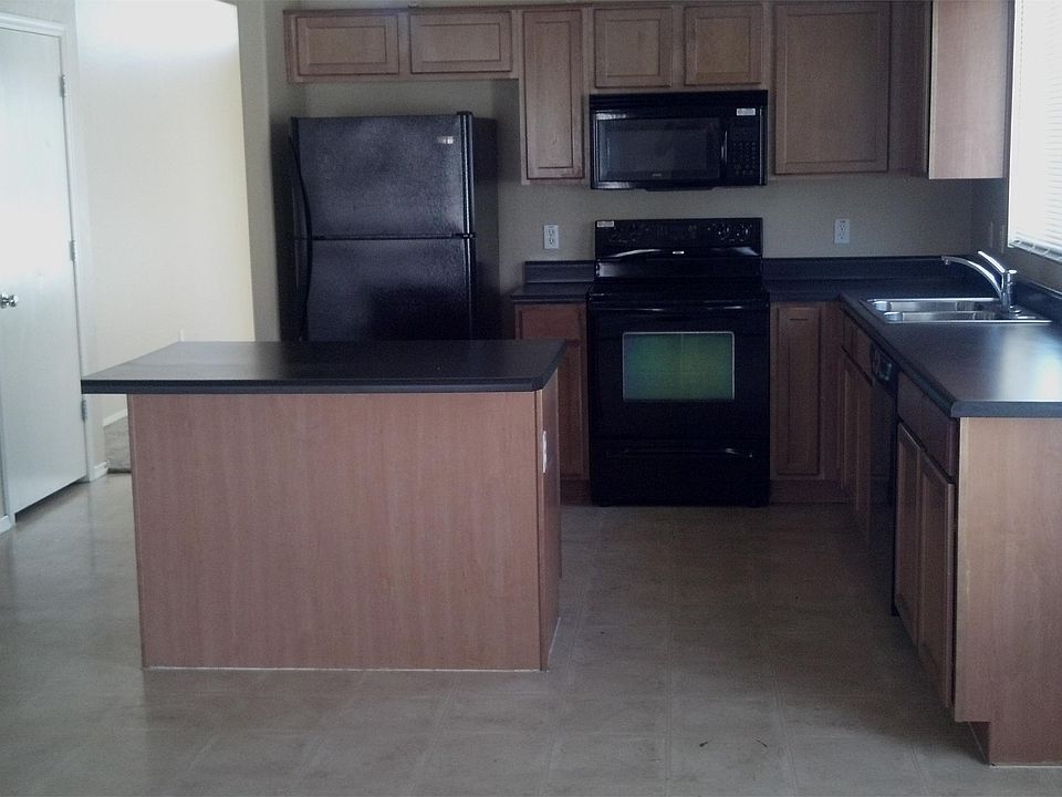 1st image of 2736 W Wayland Dr