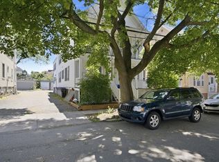11 Gardner St APT 4, Salem, MA 01970
