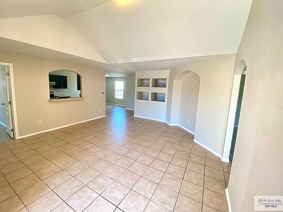 5th image of 7585 Agave Ave
