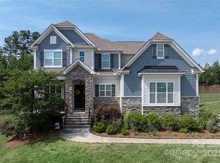 221 N Centurion Ln, Mount Holly, NC 28120