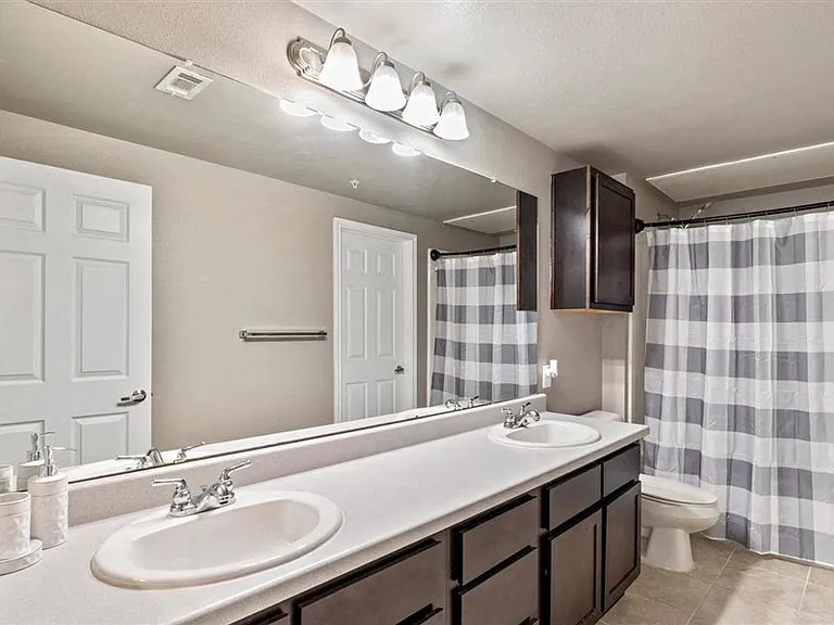 Creed Canyon Apartments — Photo 43