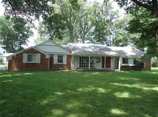 2419 N Richard Dr, Shelbyville, IN
