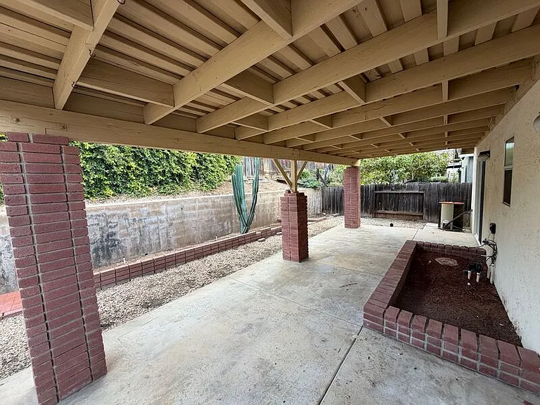 28138 Bavaria Dr — Photo 15